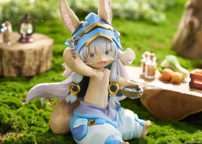 Made in Abyss: The Golden City of the Scorching Sun Desktop Cute Figure - Nanachi (Mealtime ver.)