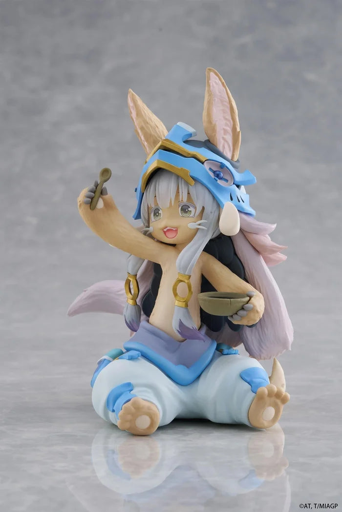 Made in Abyss: The Golden City of the Scorching Sun Desktop Cute Figure - Nanachi (Mealtime ver.)