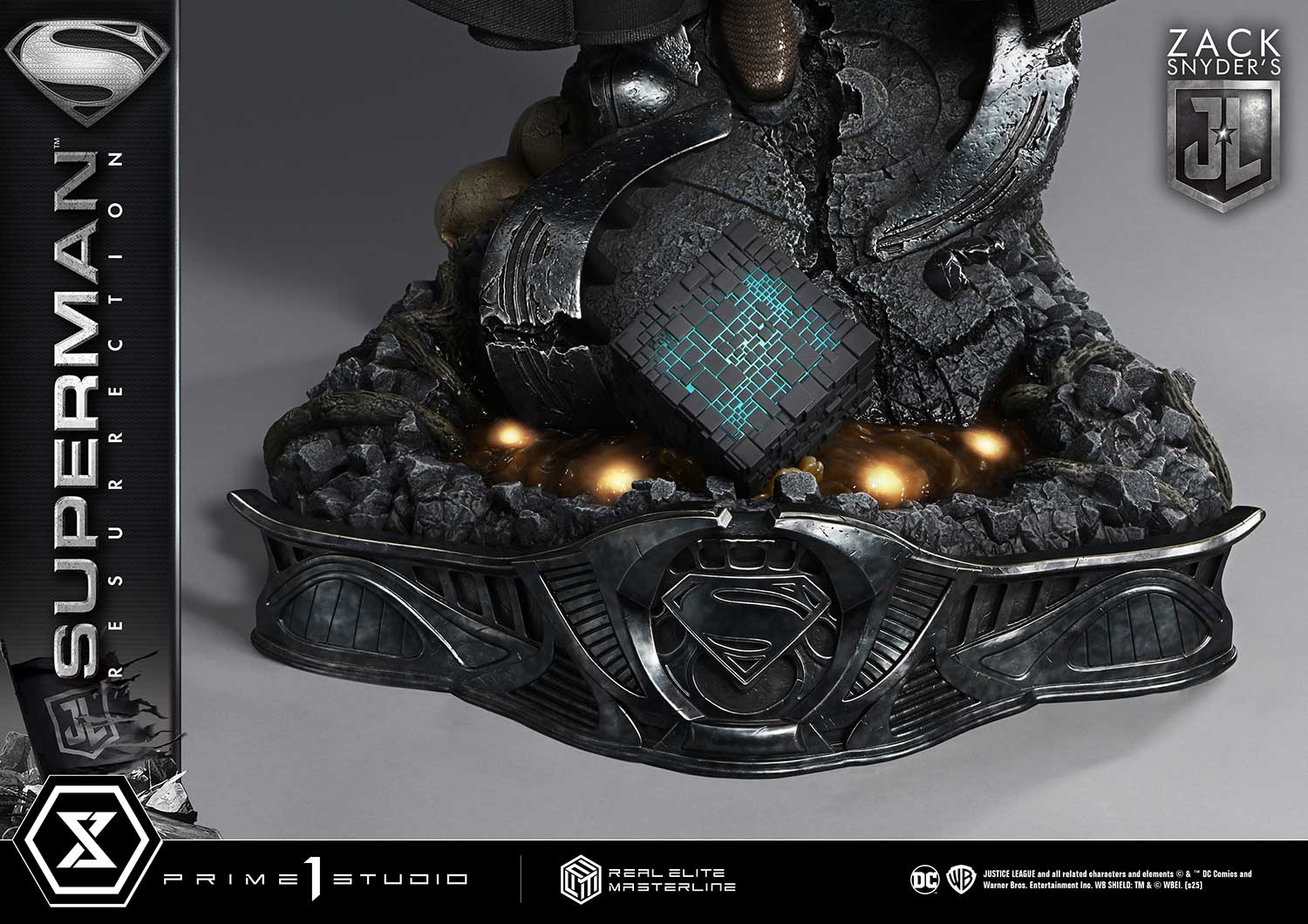 Real Elite Masterline Justice League (Film) Superman "Resurrection" Zack Snyder's Justice League Deluxe Version