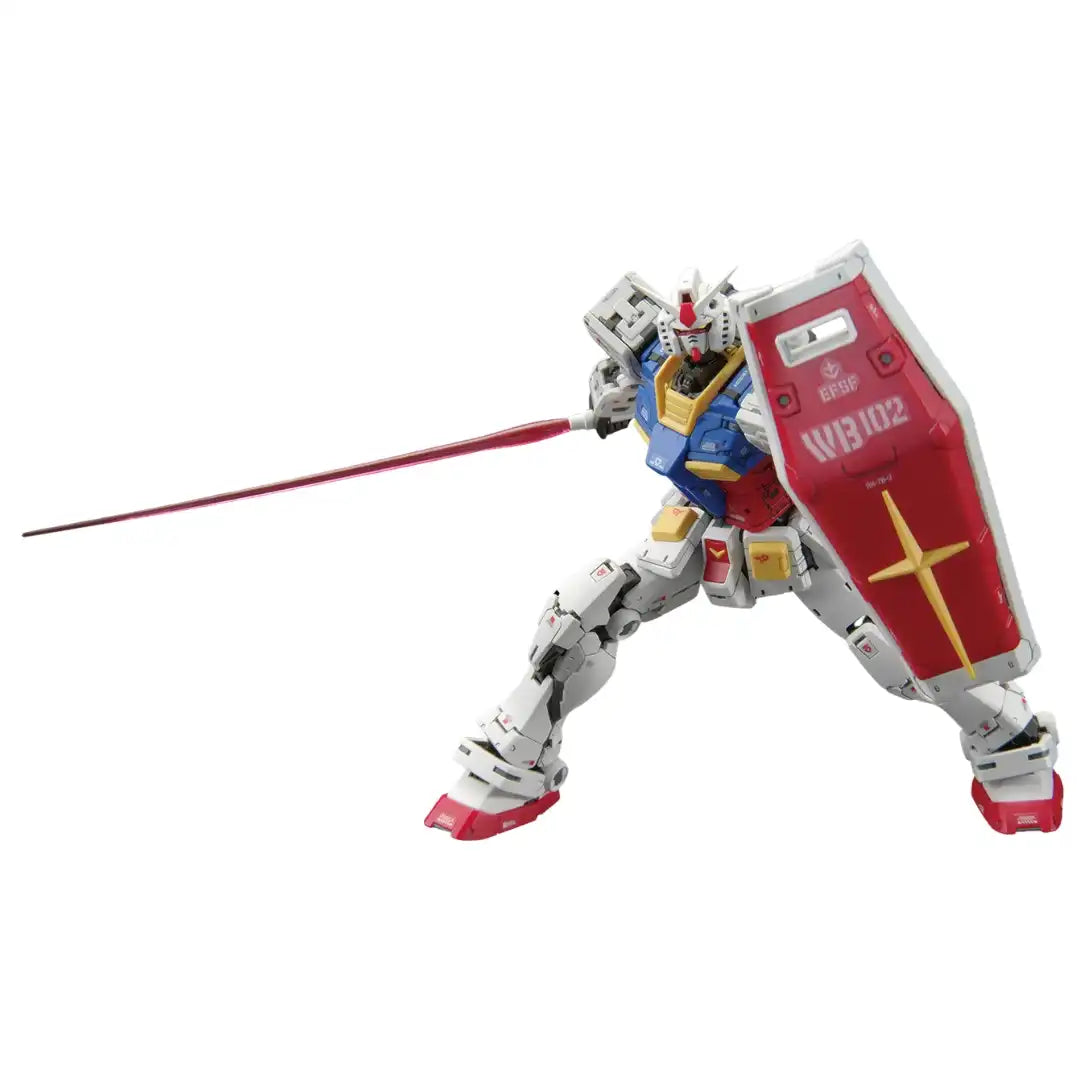 BANDAI Hobby RG 1/144 RX-78-2 GUNDAM Ver.2.0(4573102671554