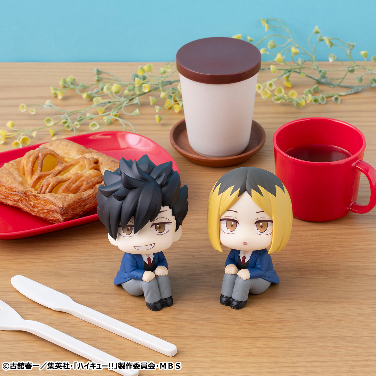 MegaHouse Lookup  Haikyu Tetsuro Kuroo＆Kenma Kozume Set【with gift】 | 4535123838224