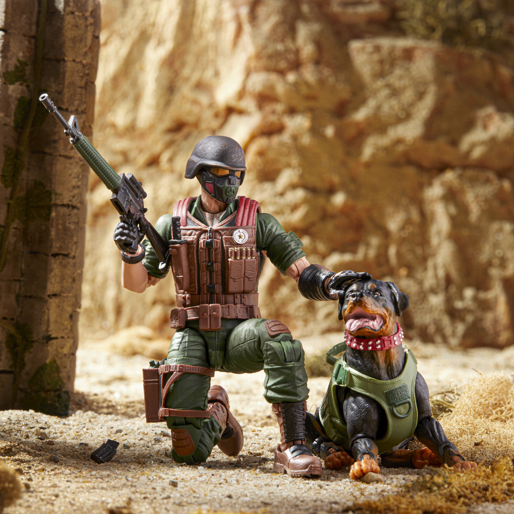 GI JOE CLASSIFIED SERIES 6IN MUTT & JUNKYARD DLX AF | 5010996209788