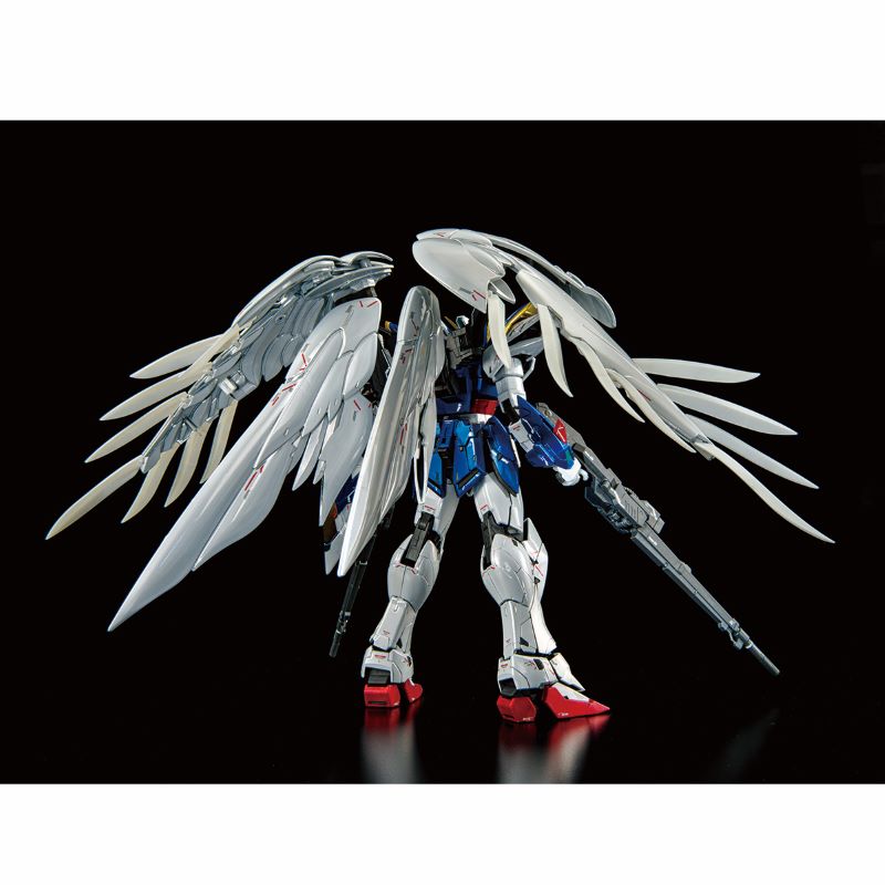 P-Bandai MG 1/100 The Gundam Base Limited Wing Gundam Zero EW Ver.Ka [Titanium Finish]