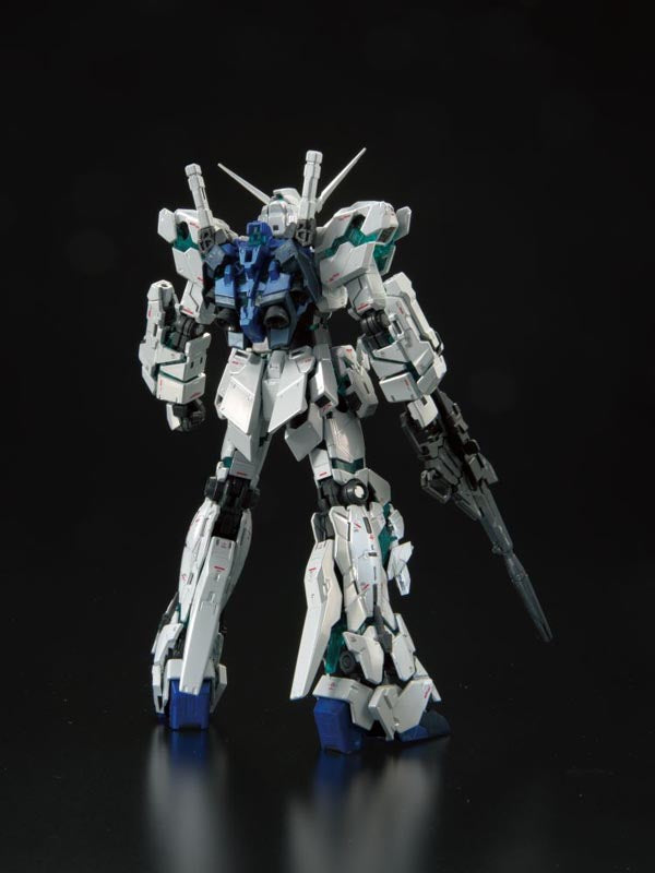 P-Bandai RG 1/144 The Gundam Base Limited RX-0 Unicorn Gundam (Final Battle Ver.) [Special Coating]