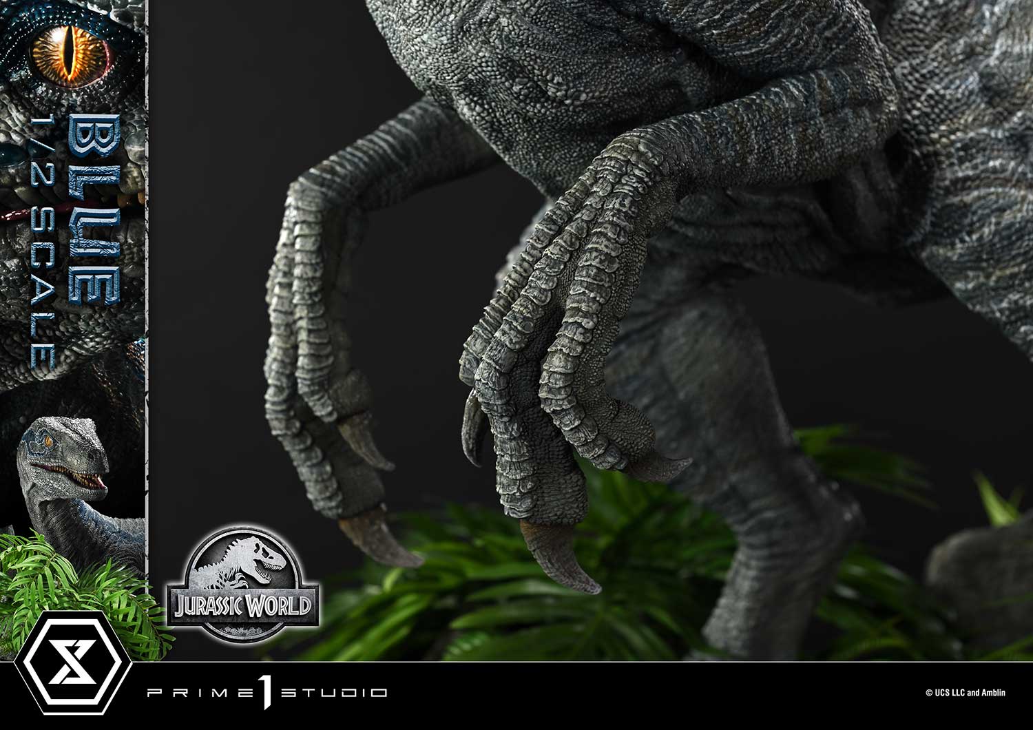 (PRE-ORDER) Legacy Museum Collection Jurassic World: Fallen Kingdom (Film) Blue 1/2 Scale