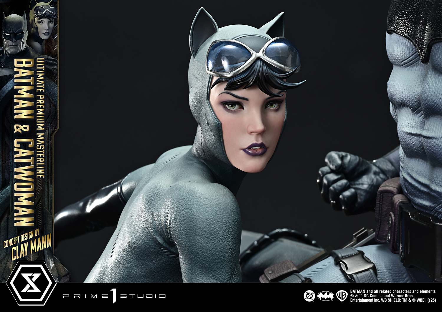 Ultimate Premium Masterline Batman (Comics) Batman &amp; Catwoman (Concept Design by CLAY MANN) Bonus Version