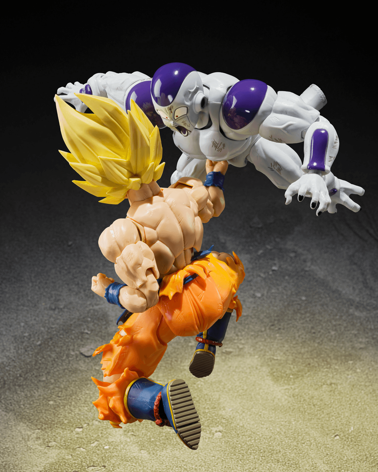S.H.Figuarts FULL POWER FRIEZA -Battle Scarred Edition- (P-Bandai Exclusive)