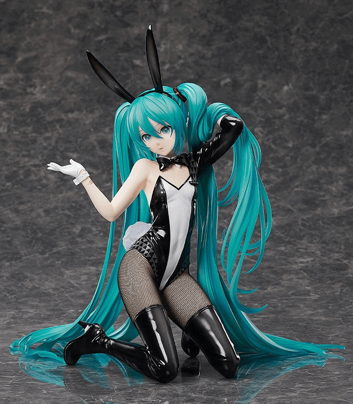 (Rerelease) Hatsune Miku: Bunny Ver. / Art by SanMuYYB - Release Date: 11/2026 | 4570001515064