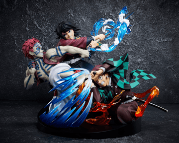 Demon Slayer: Kimetsu no Yaiba Tanjiro Kamado & Giyu Tomioka & Akaza Figure