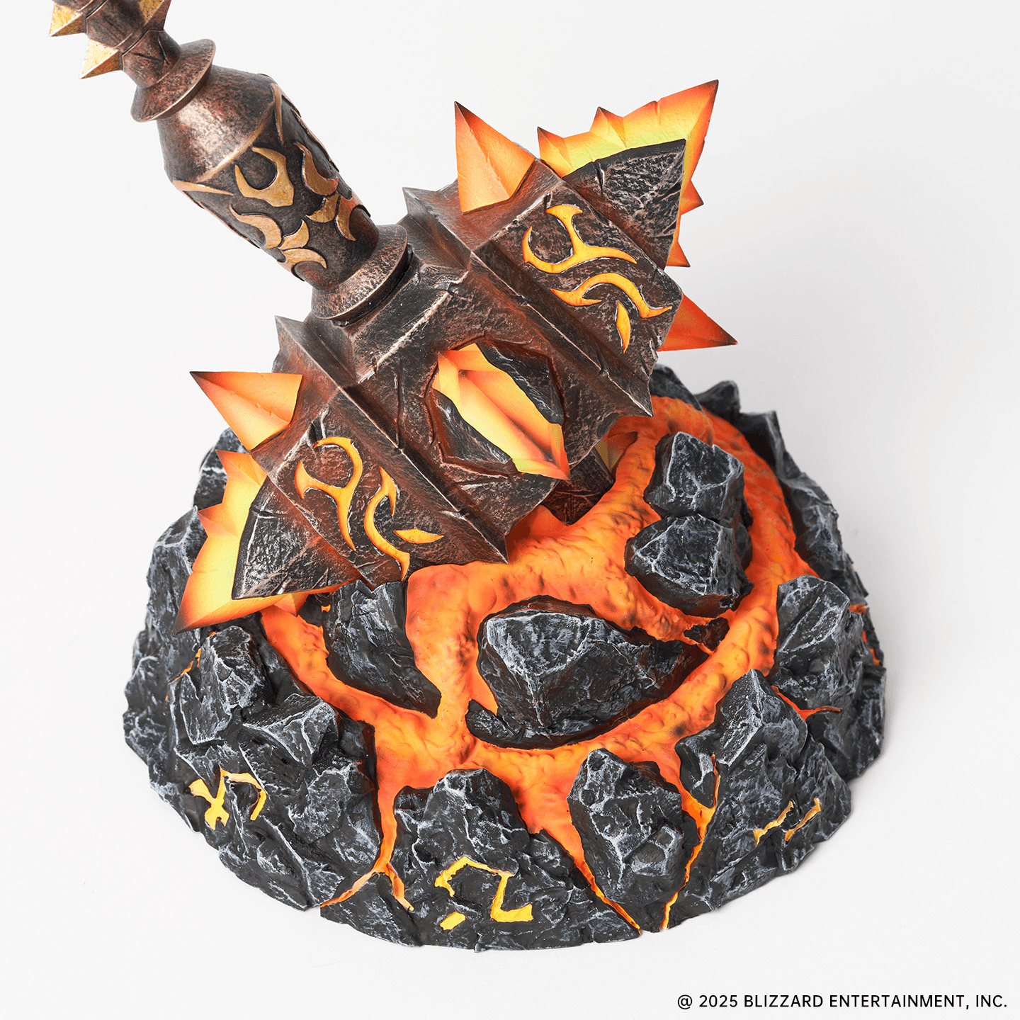 World of Warcraft® Sulfuras, Hand of Ragnaros Collector's Edition Replica | 6978082553704