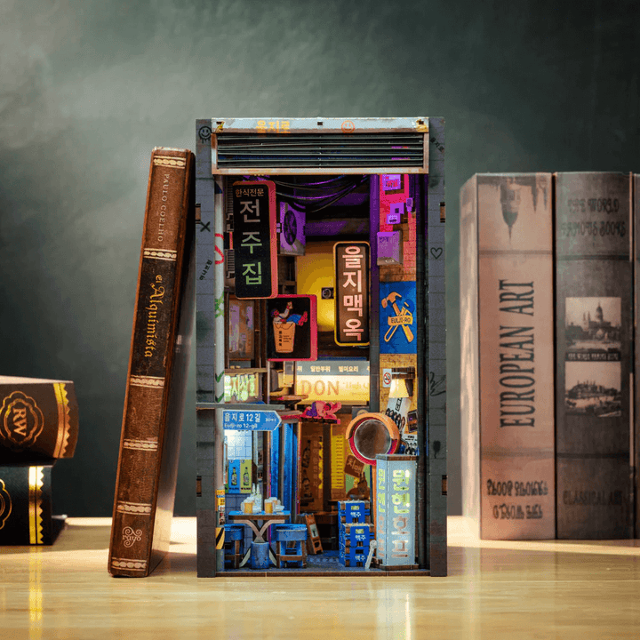 Seoul Hipjiro Book Nook Kit | 8881300806071