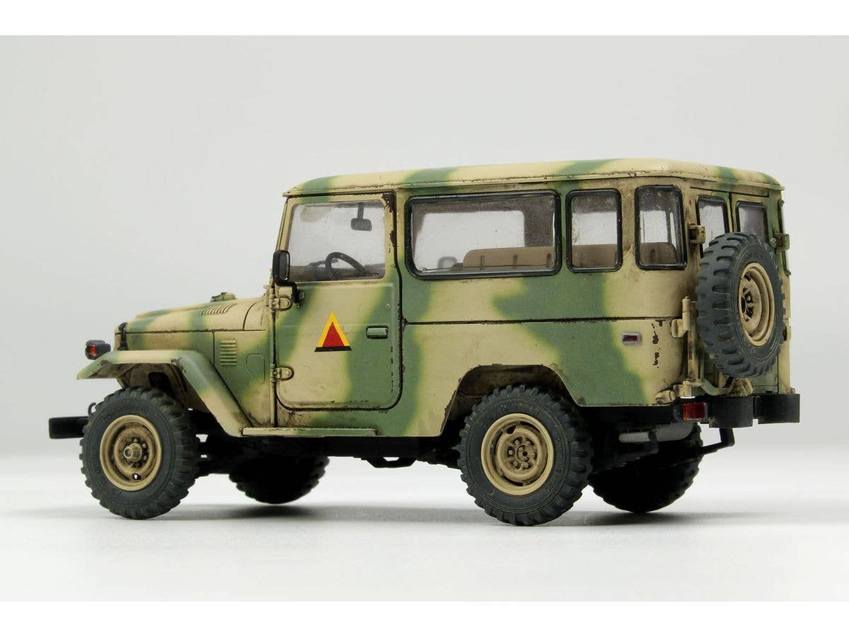 AK Interactive 1/35 FJ43 SUV with Hard Top Plastic Model Kit | 8435568314108