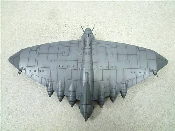 Aoshima 1/700 FUTURE BOY CONAN GIGANT | 4905083004326