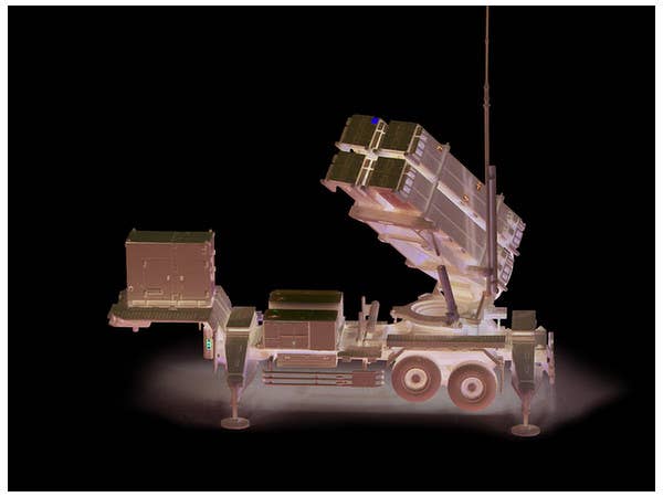 Aoshima 1/72 Japan Air Self Defence Force Patriot PAC-3 Launching Station | 4905083009956