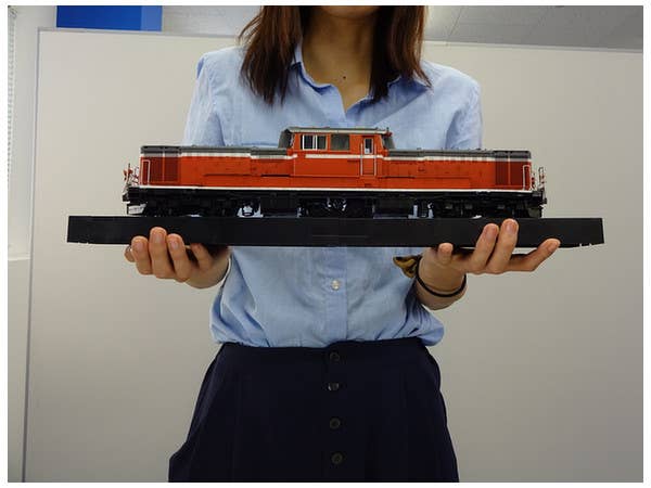 Aoshima 1/45 Diesel Locomotive DD51 Standard Type | 4905083009994