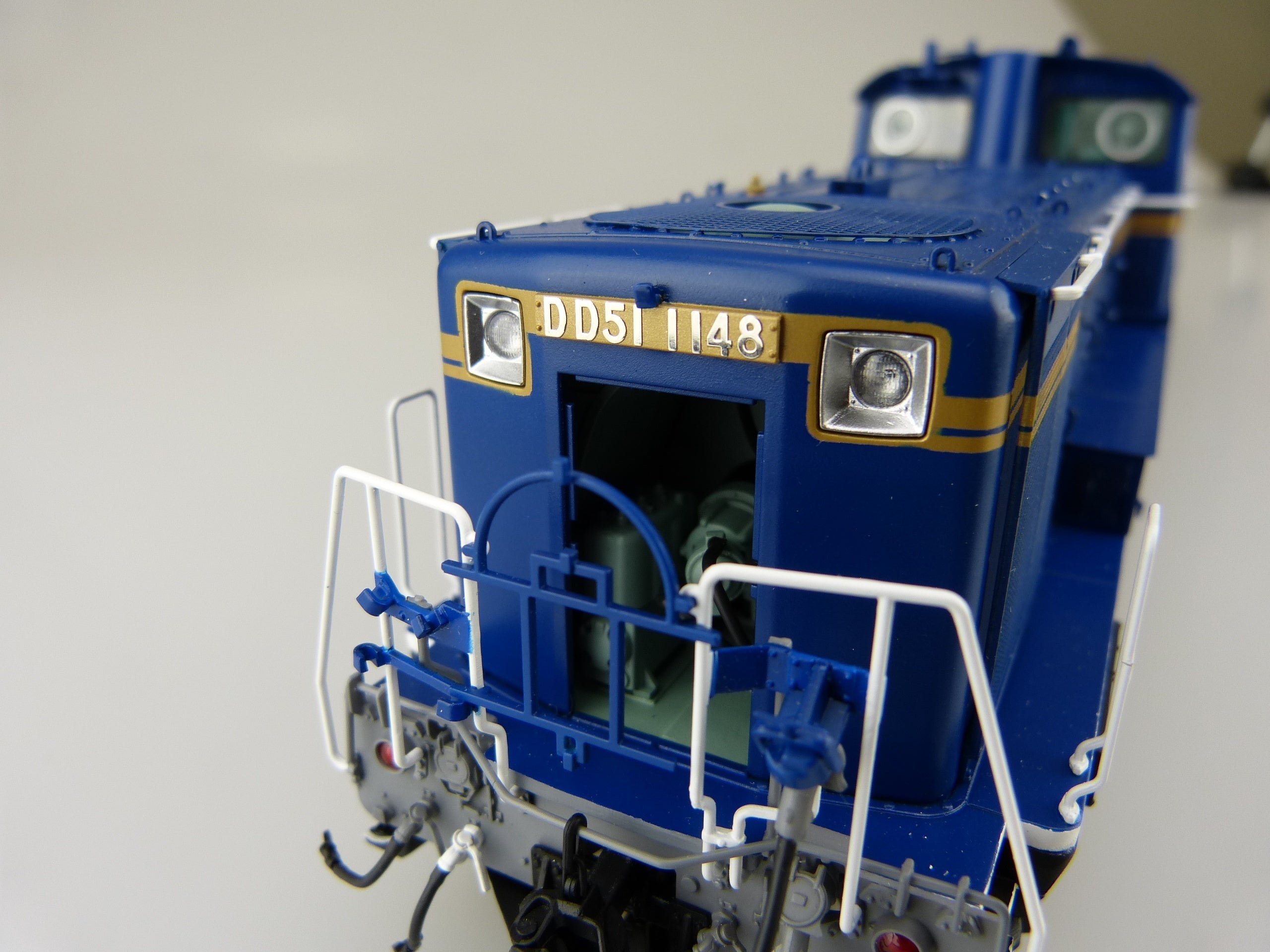 Aoshima 1/45 Diesel locomotive DD51 Limited Express Hokutosei | 4905083010006