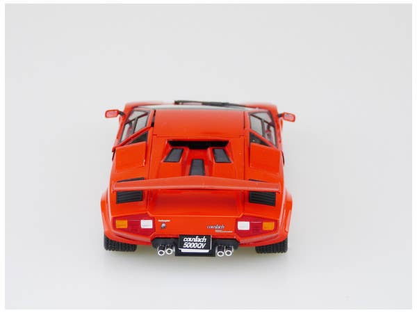 Aoshima 1/24 Lamborghini Countach 5000 QUATTROVALVOLE INJECTION Ver | 4905083011546