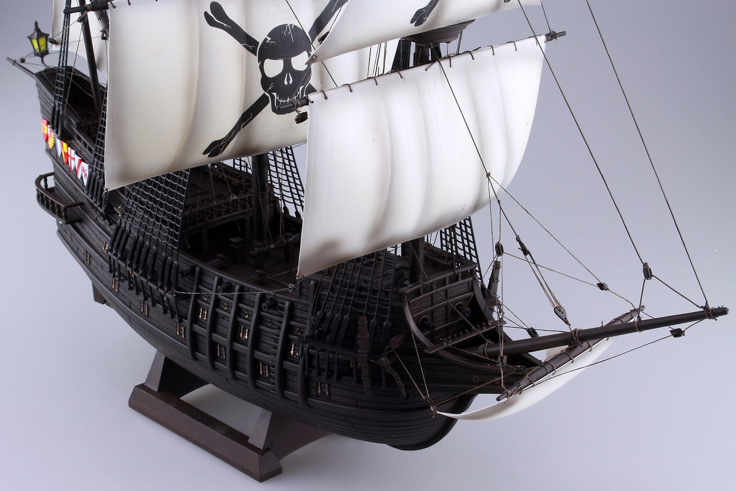 Aoshima 1/100 Pirate Ship