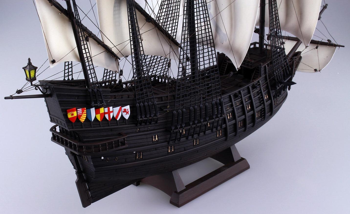 Aoshima 1/100 Pirate Ship