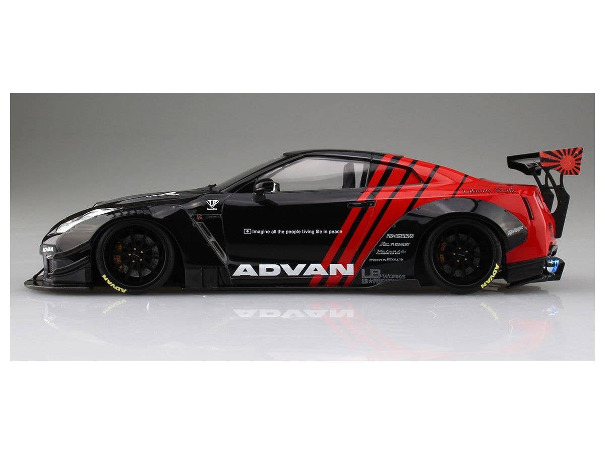Aoshima 1/24 LB★WORKS R35 GT-R type 2 Ver.2 | 4905083055922
