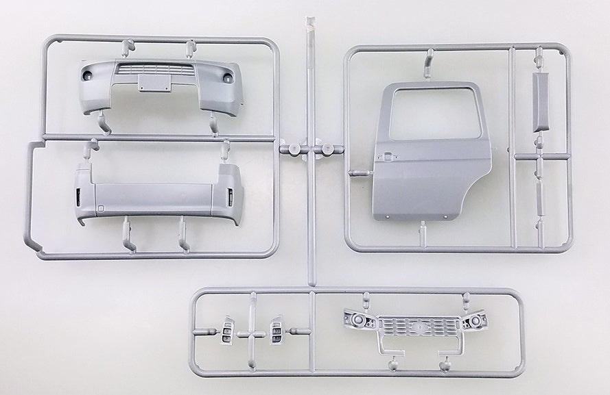 Aoshima 1/24 Toyota NTP10 JPN TAXI '17 SUPER WHITE | 4905083057124