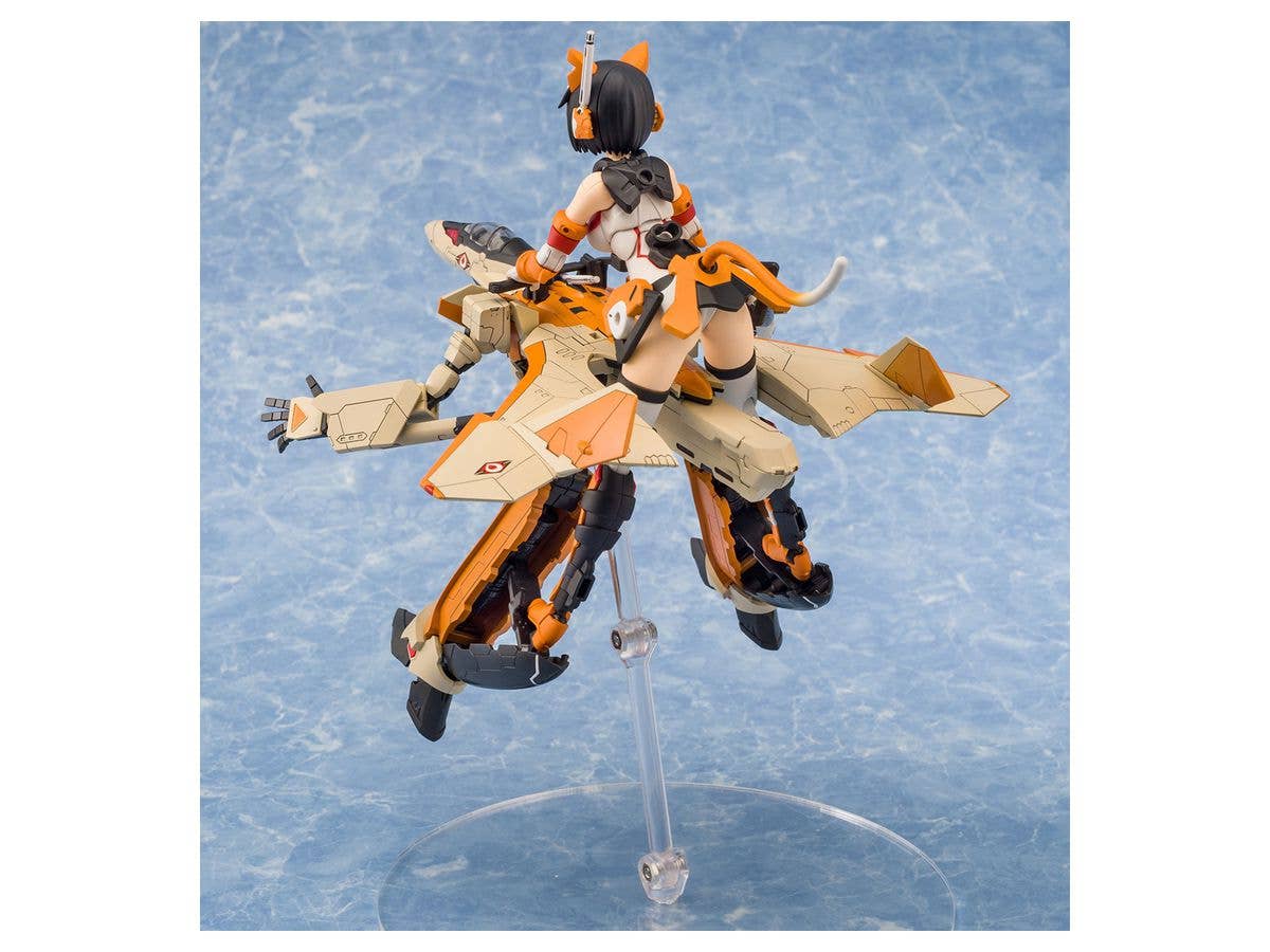 Aoshima Variable Fighter Girls MACROSS DELTA VF-31D SKULD | 4905083057704