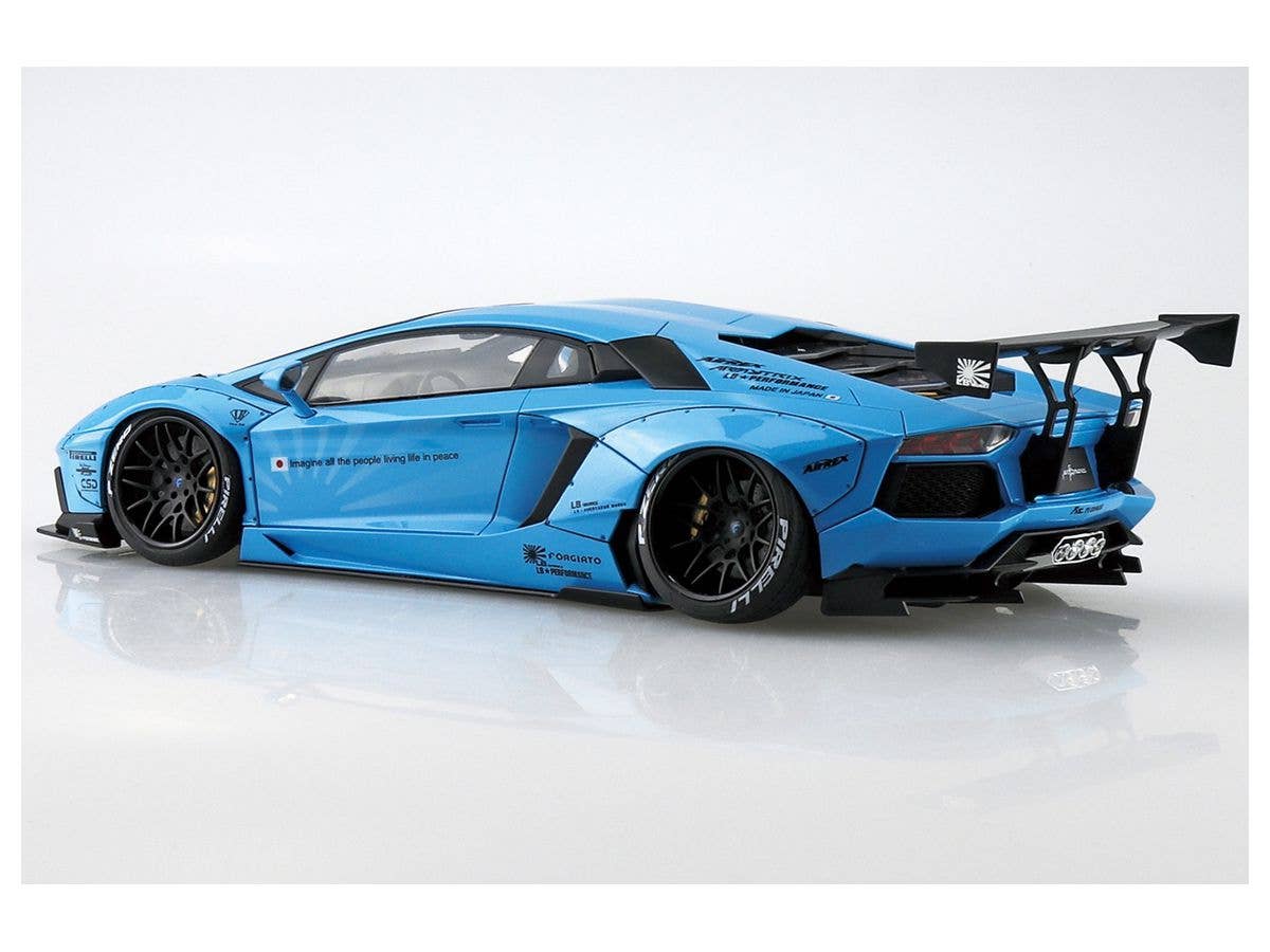 Aoshima 1/24 LB-Works Lamborghini Aventador Ver.1 | 4905083059890