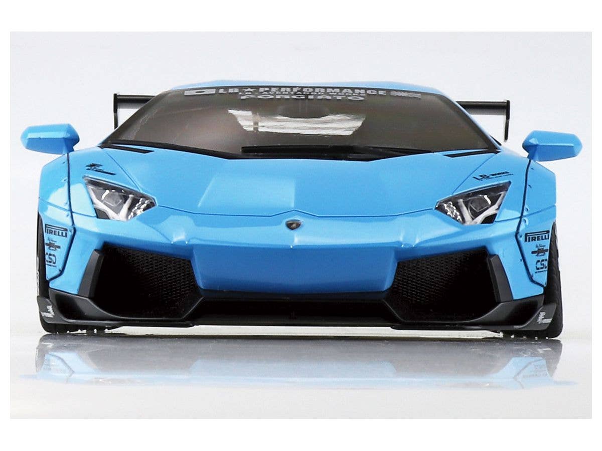 Aoshima 1/24 LB-Works Lamborghini Aventador Ver.1 | 4905083059890