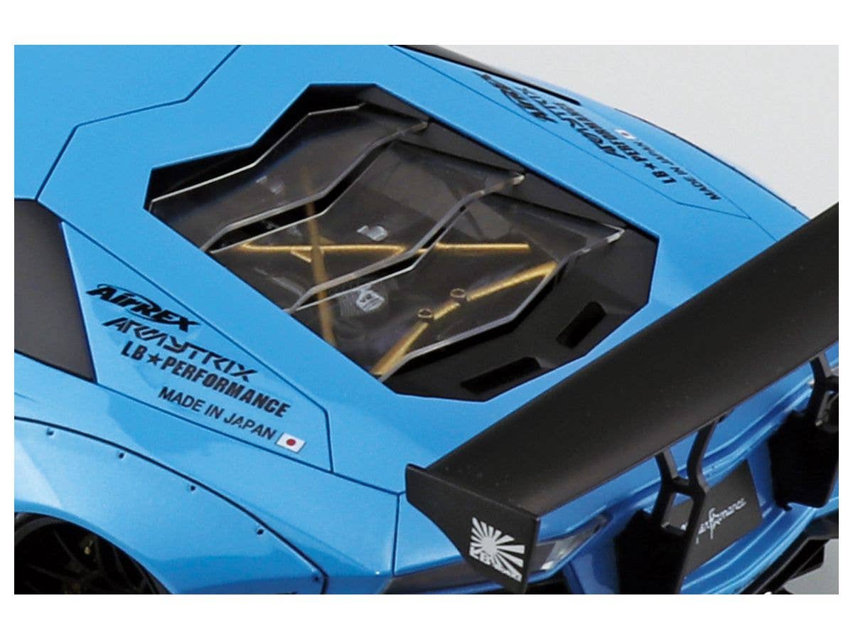Aoshima 1/24 LB-Works Lamborghini Aventador Ver.1 | 4905083059890