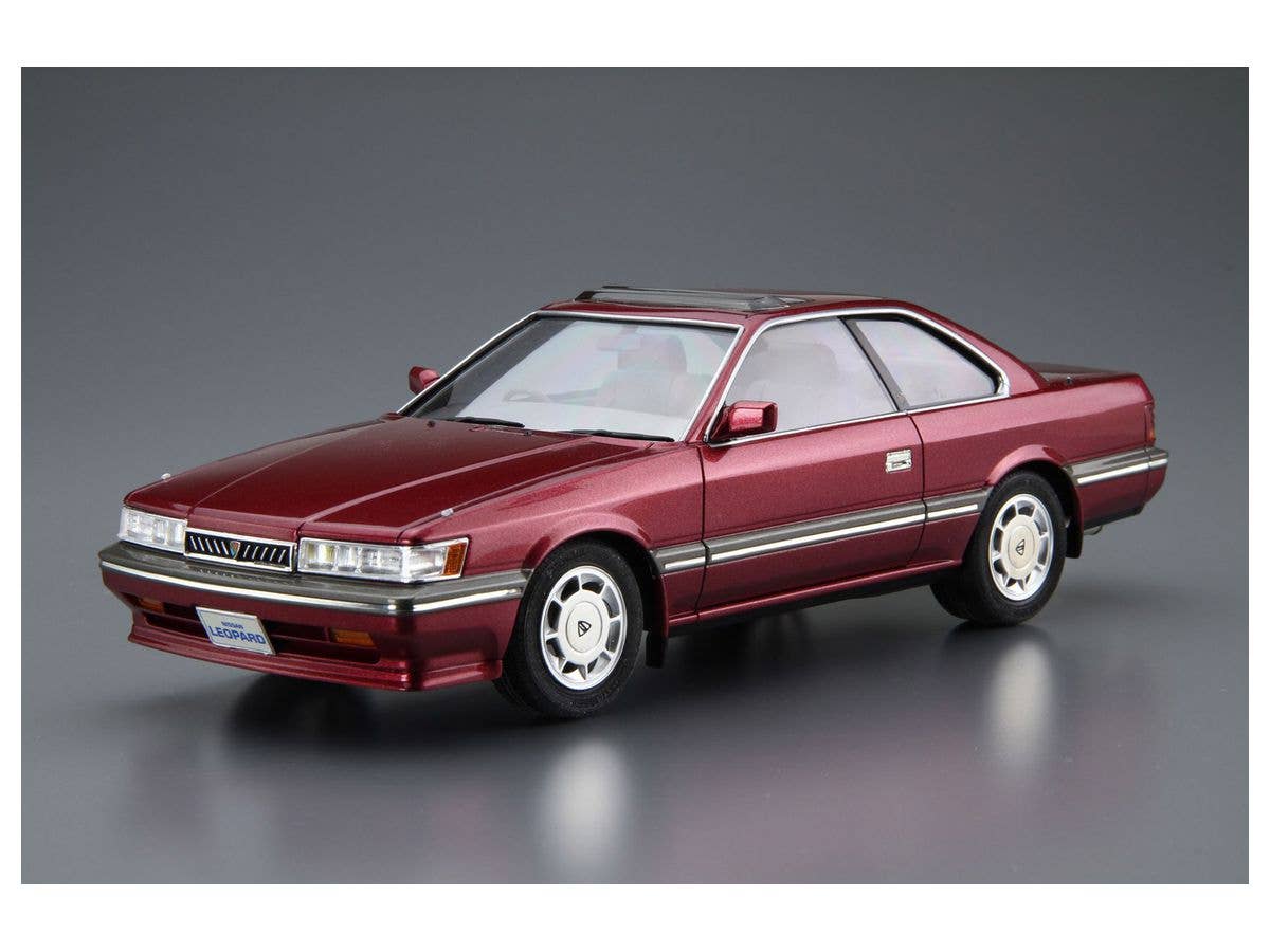 Aoshima 1/24 Nissan UF31 Leopard 3.0 Ultima '86 | 4905083061091
