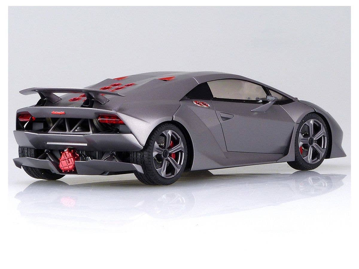 Aoshima 1/24 10 Lamborghini Sesto Elemento | 4905083062210