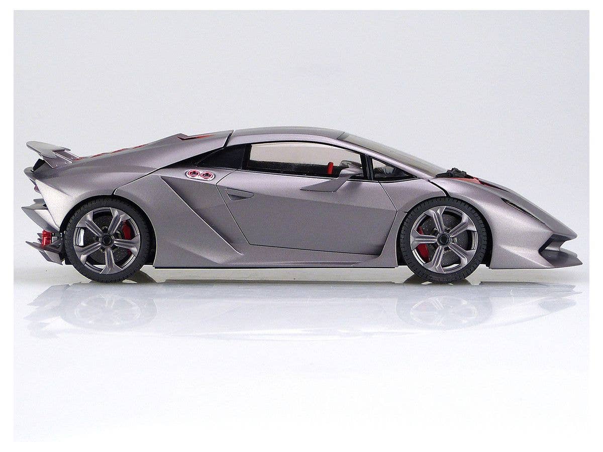 Aoshima 1/24 10 Lamborghini Sesto Elemento | 4905083062210