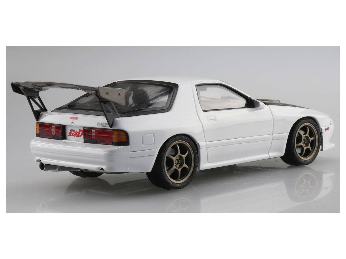 Aoshima 1/24 Pre-Painted Initial D Takahashi Ryosuke FC3S RX-7 (Comics Vol.41 Hakone Battle Ver.) Model Kit | 4905083062470