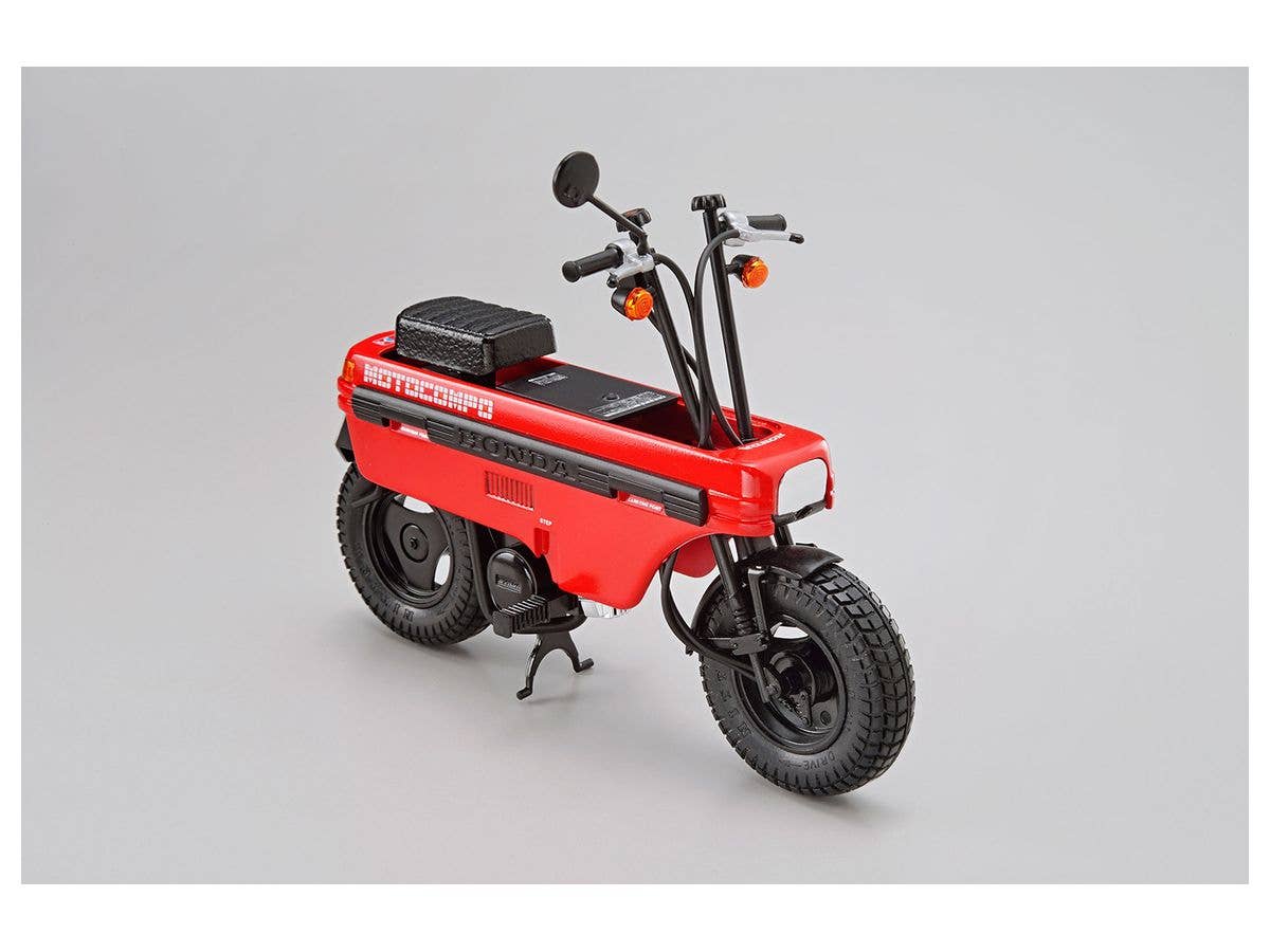 Aoshima 1/12 Honda Motocompo '81 | 4905083062906
