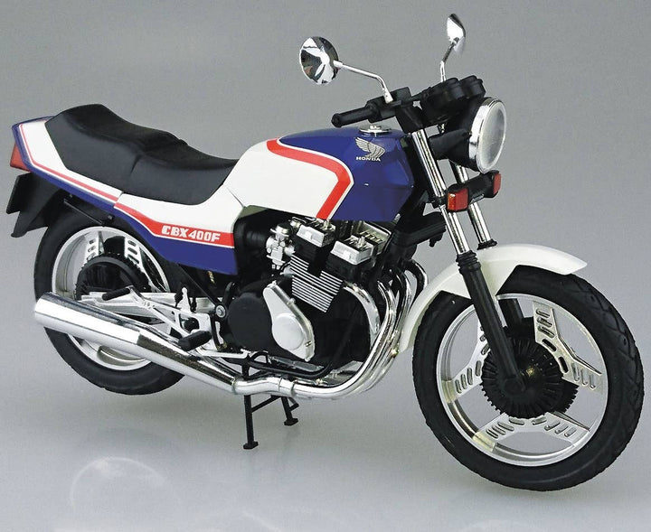 Aoshima 1/12 Honda NC07 CBX400F Pearl Candy Blue/Pearl Shell White '81 | 4905083063422