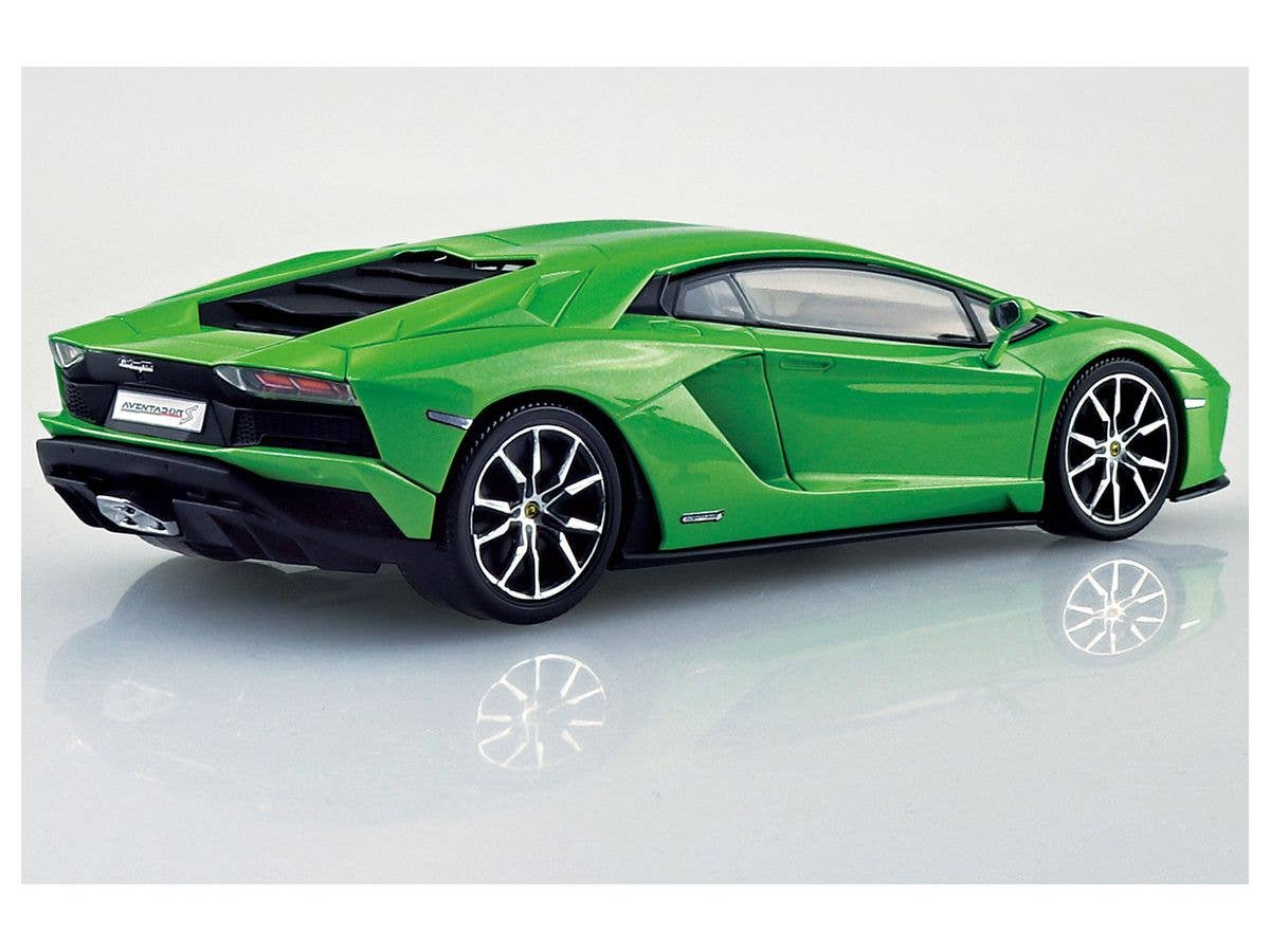 Aoshima 1/32 SNAP KIT #12-D Lamborghini Aventador S (Pearl Green) | 4905083063484