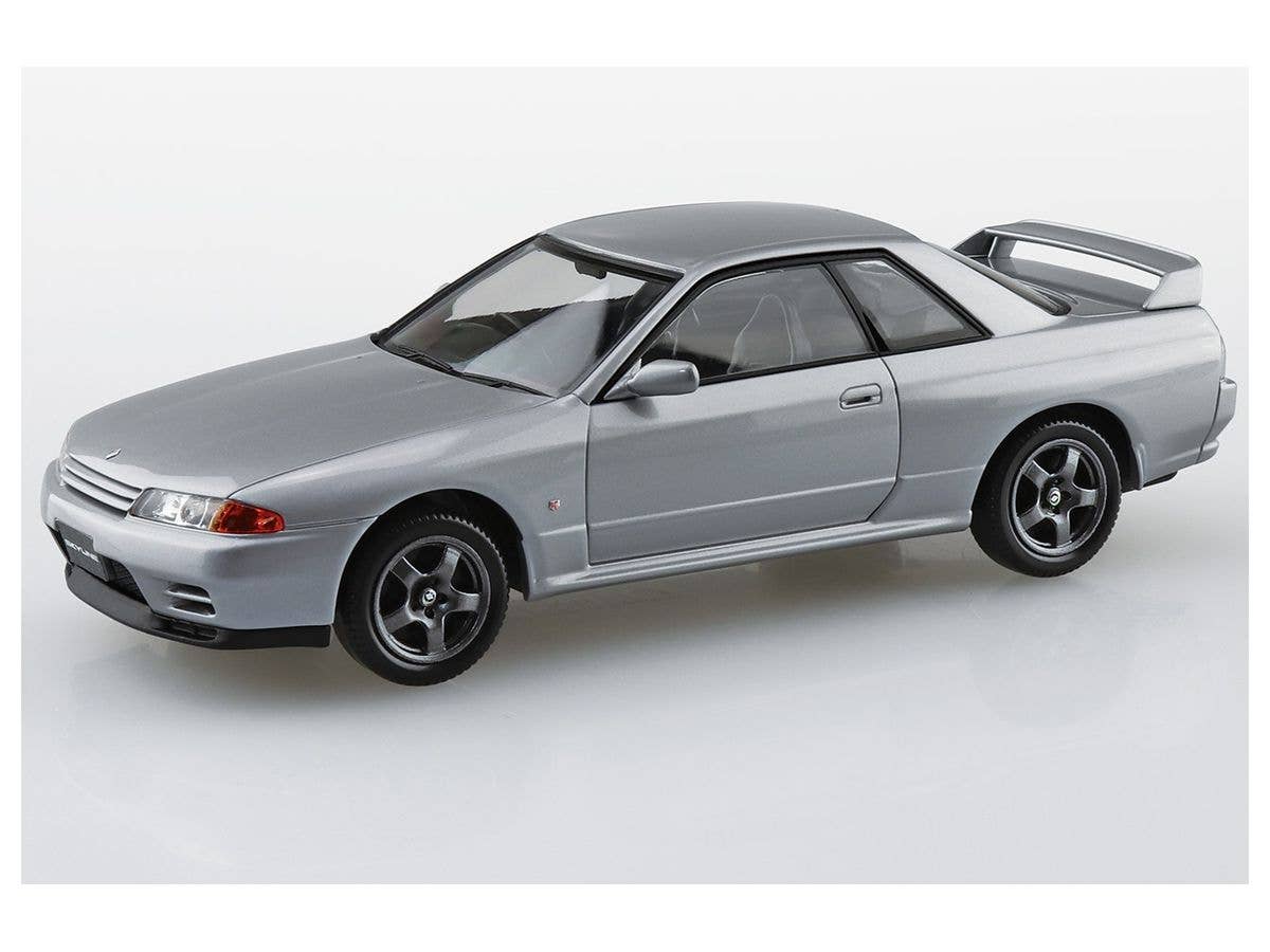 Aoshima 1/32 SNAP KIT #14-D Nissan R32 Skyline GT-R (Spark Silver) | 4905083063569