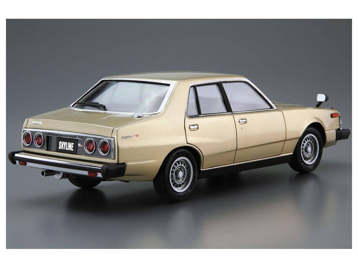 Aoshima 1/24 Nissan HGC211 Skyline 2000GT-E S '79 | 4905083063712