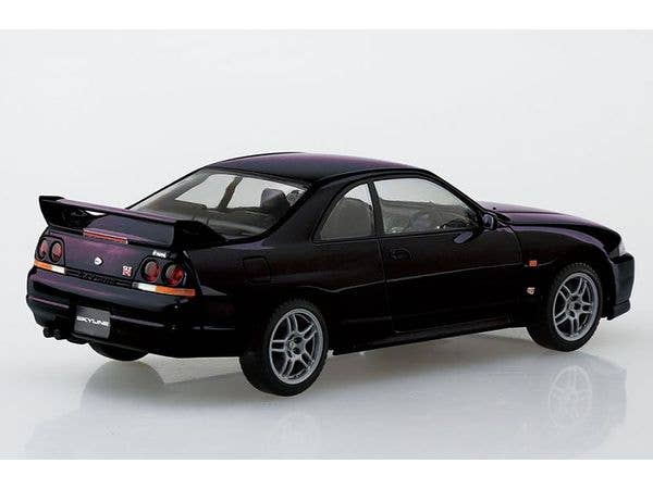 Aoshima 1/32 SNAP KIT #15-A Nissan R33 Skyline GT-R (Midnight Purple) | 4905083064542
