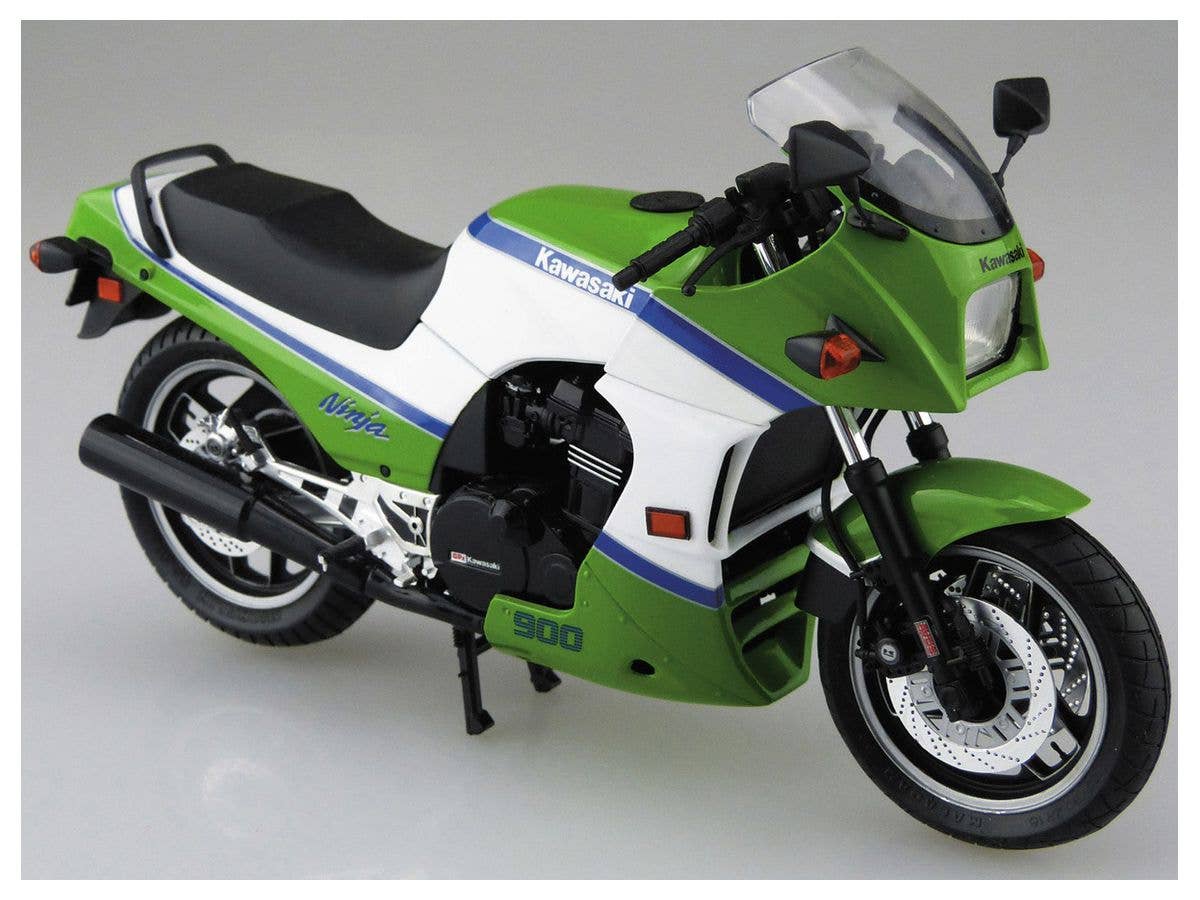 Aoshima 1/12 Kawasaki GPZ900R Ninja '85 | 4905083064993