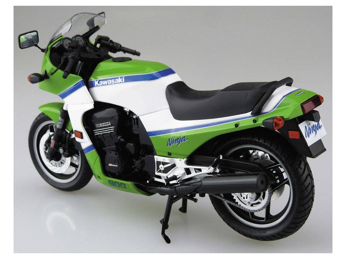 Aoshima 1/12 Kawasaki GPZ900R Ninja '85 | 4905083064993