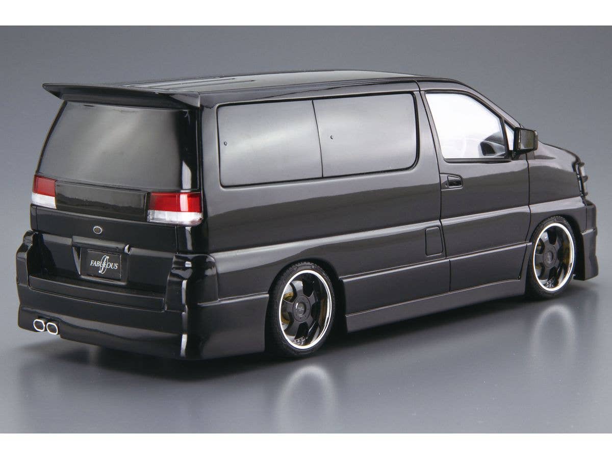 Aoshima 1/24 Fabulous Ape50 Elgrand '00 (Nissan) Car | 4905083065303