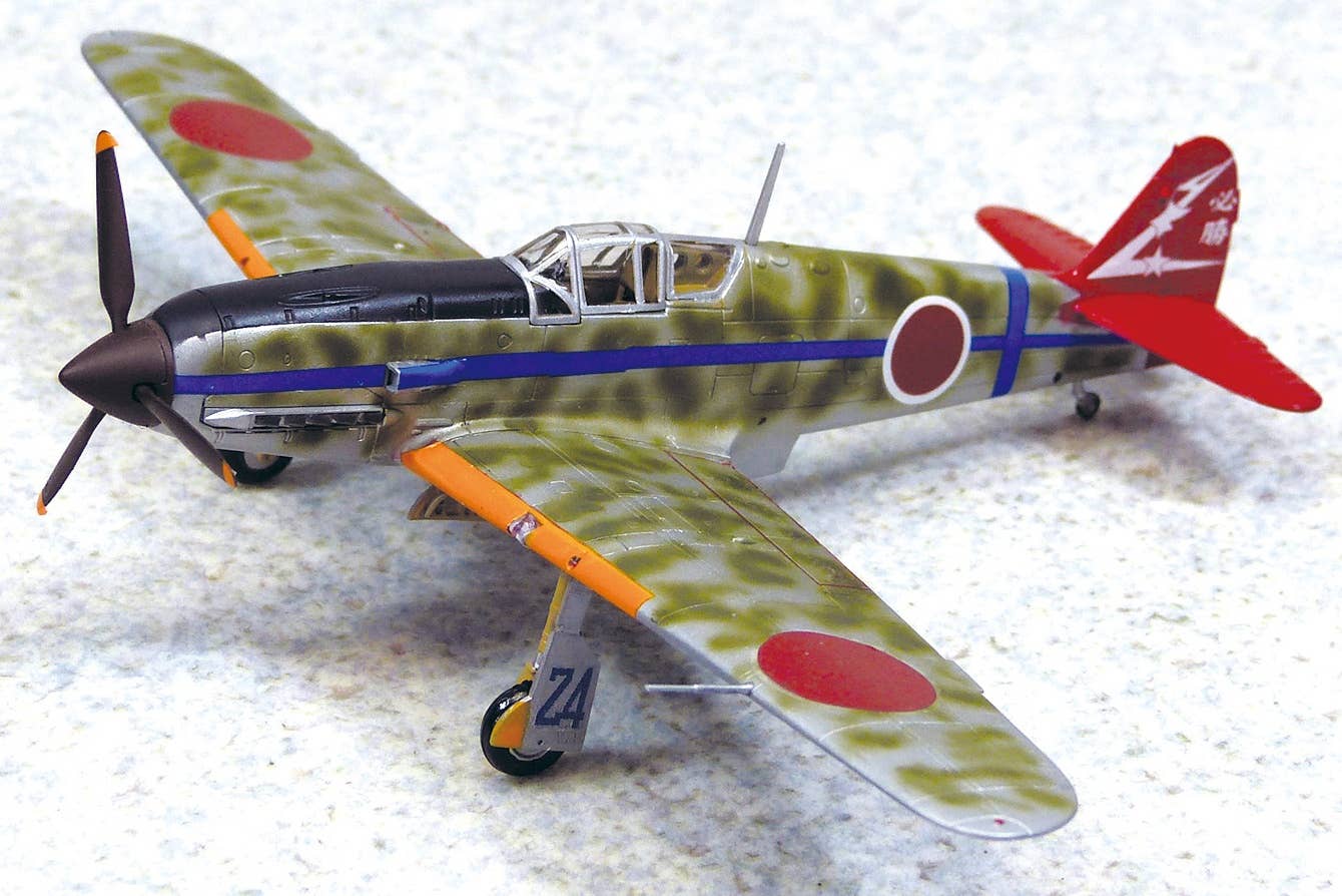 Aoshima 1/72 Aircraft Kawasaki Ki-61-I Type 3 Fighter Hien Model 2 Tei | 4905083065983