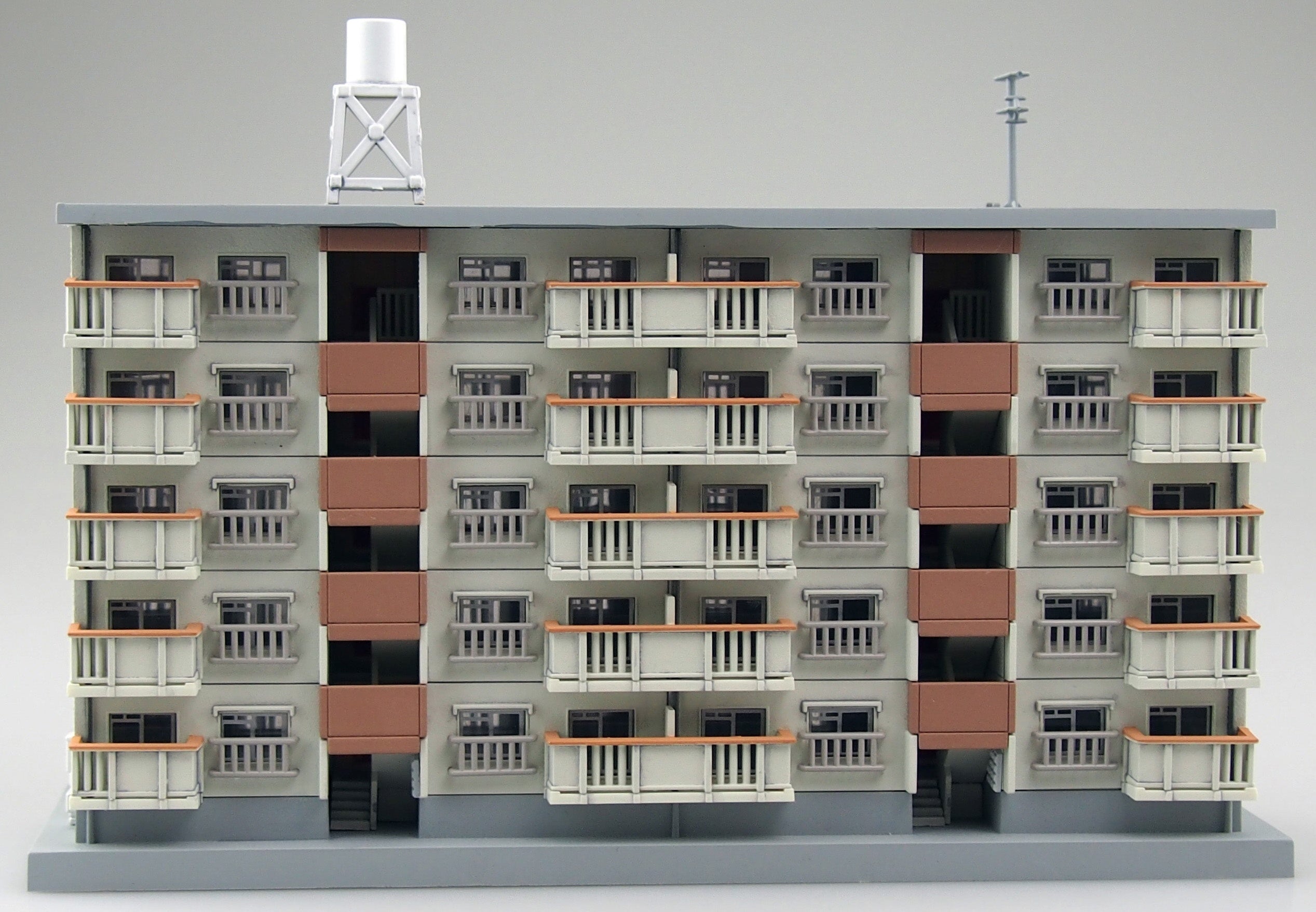 Aoshima 1/150 Housing Complex