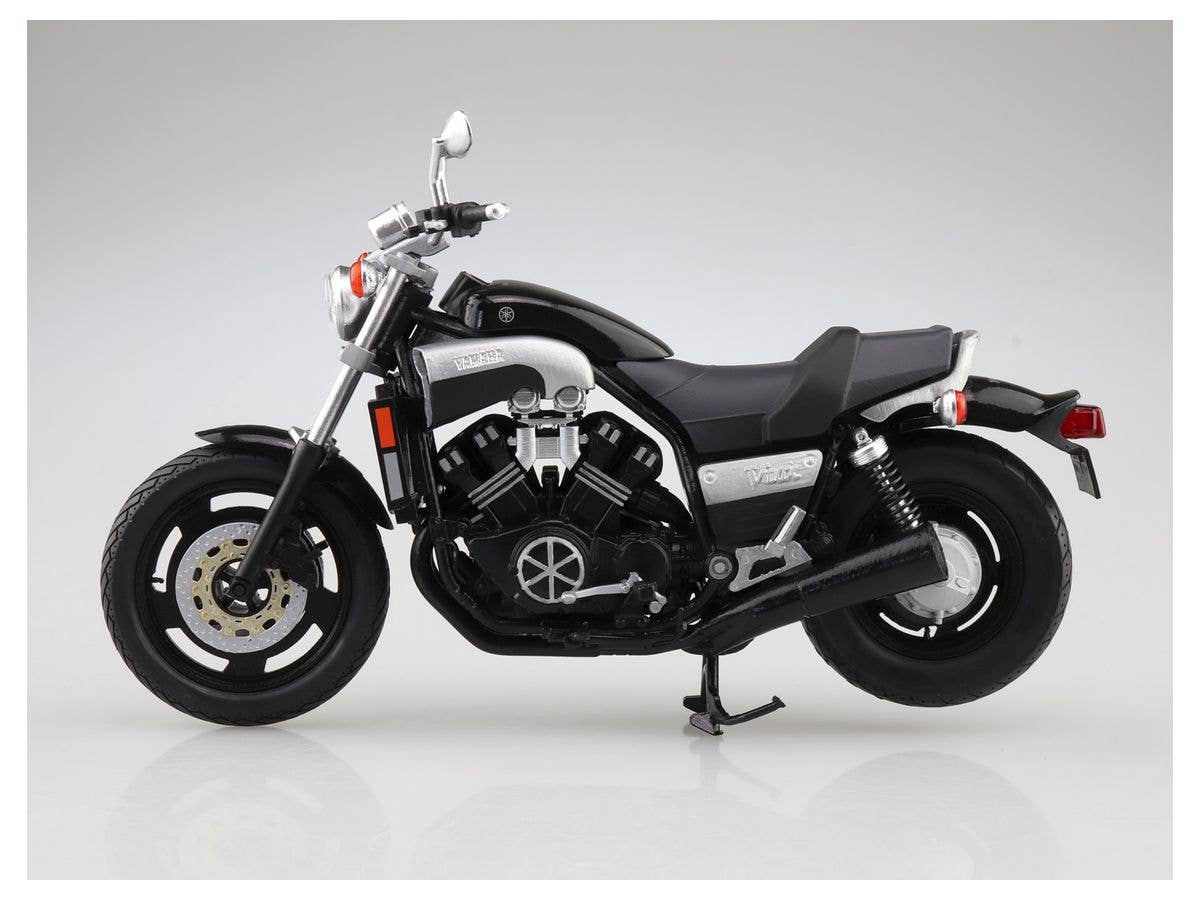 Aoshima 1/12 Yamaha Vmax Black 2 | 4905083109595