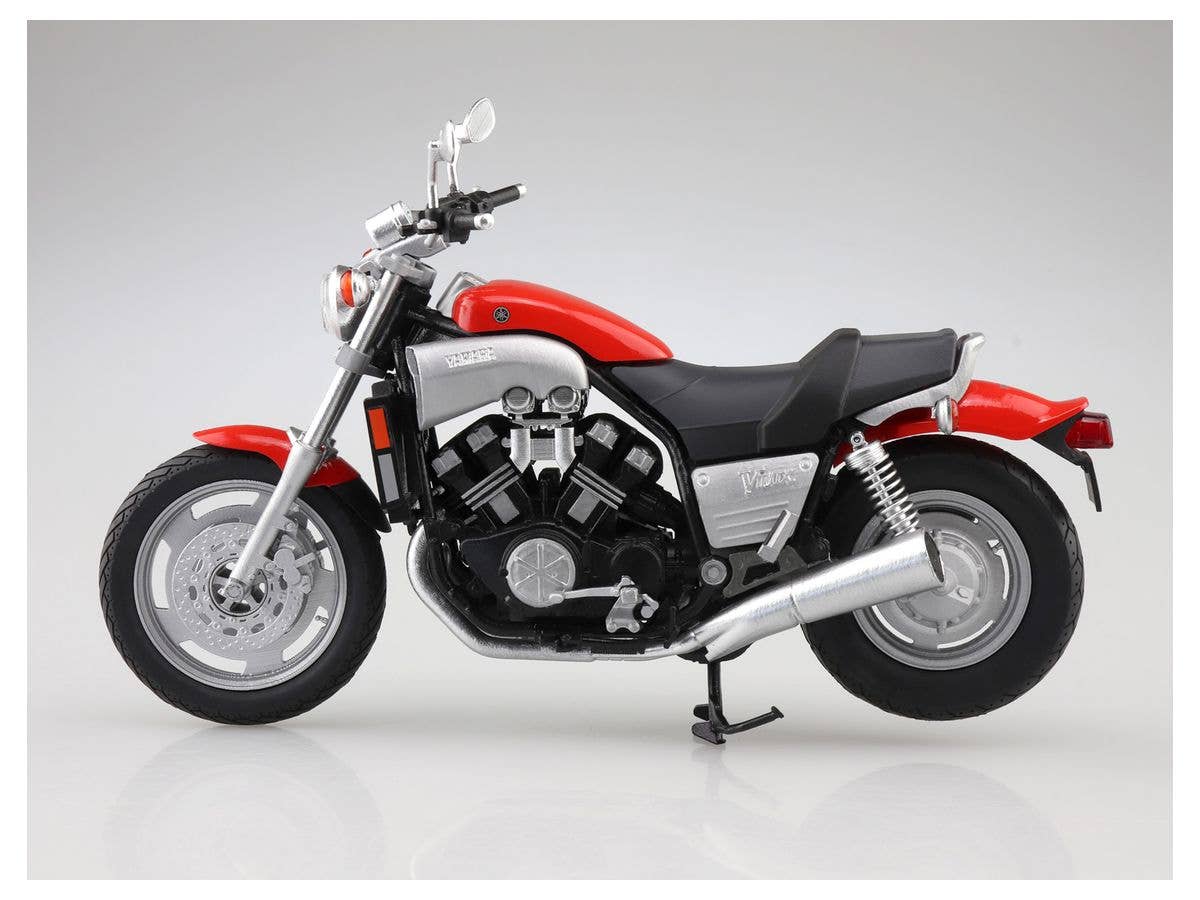 Aoshima 1/12 Yamaha Vmax Fire Red | 4905083109618