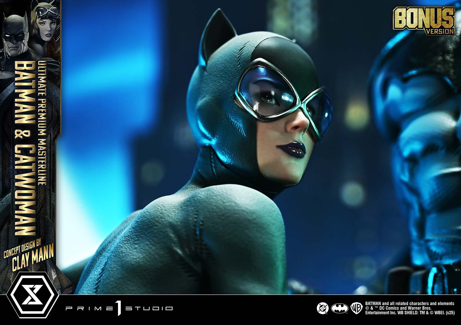 Ultimate Premium Masterline Batman (Comics) Batman &amp; Catwoman (Concept Design by CLAY MANN)