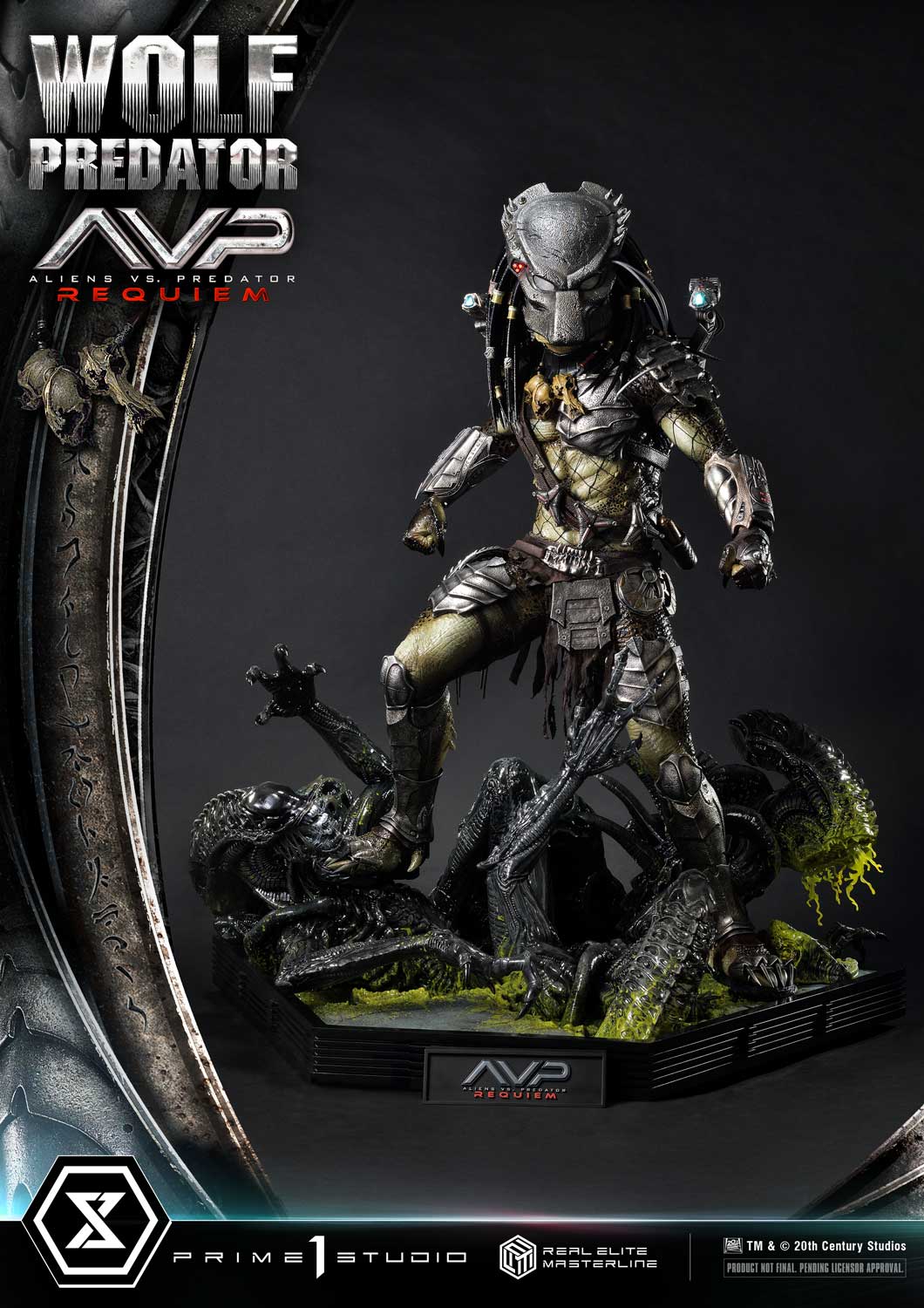 Real Elite Masterline Aliens vs. Predator: Requiem Wolf Predator