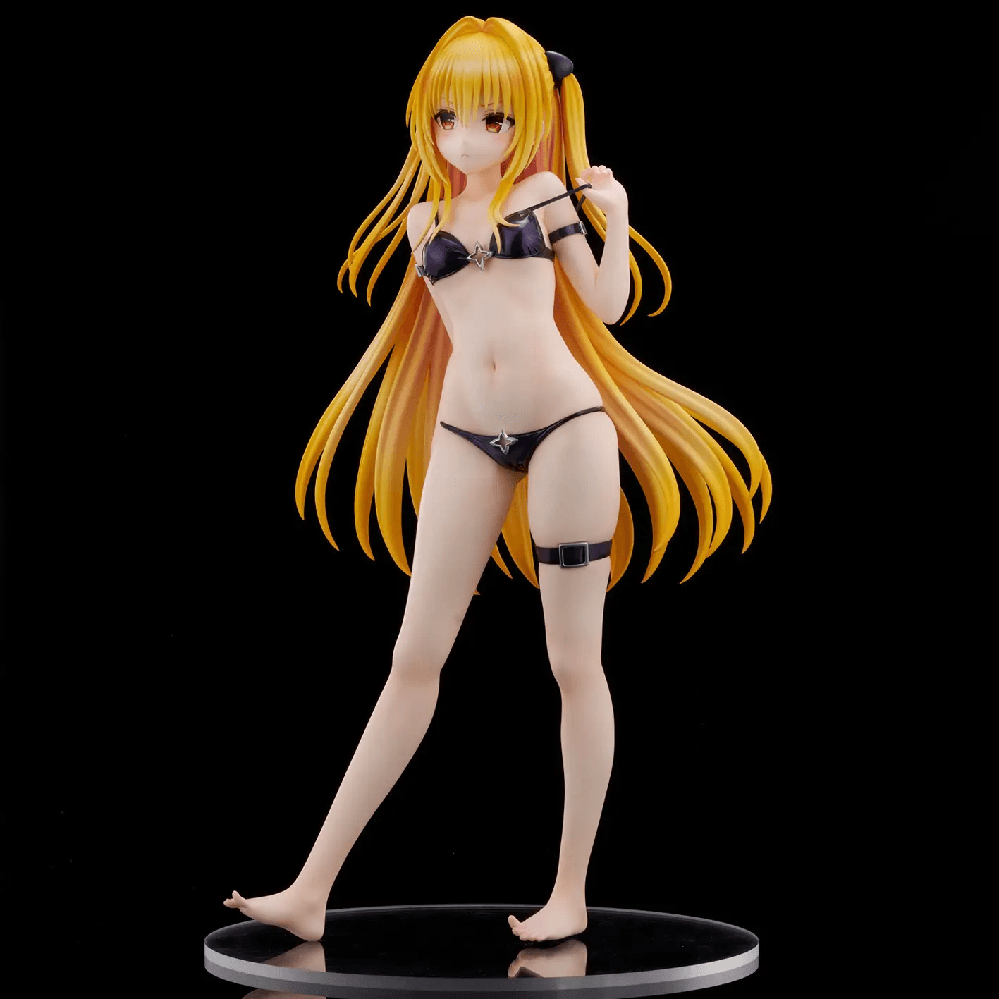 To LOVE-Ru Darkness Swimsuit Series “Golden Darkness” 1/4 Scale Figure | 4589642718178