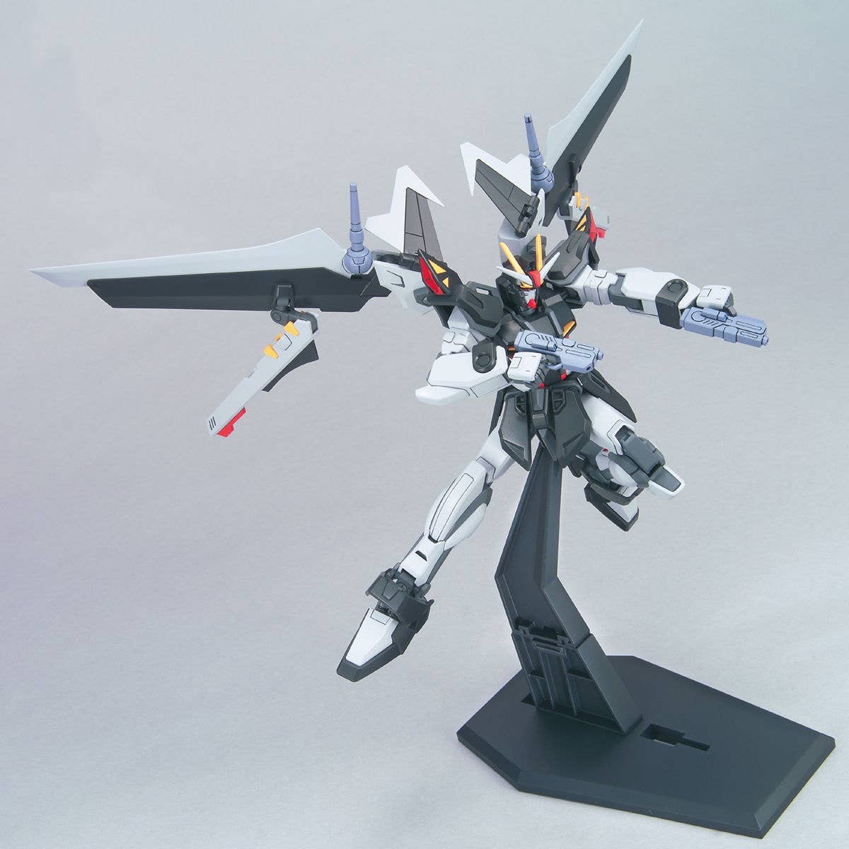HG 1/144 #41 Strike Noir Gundam | 4573102582690